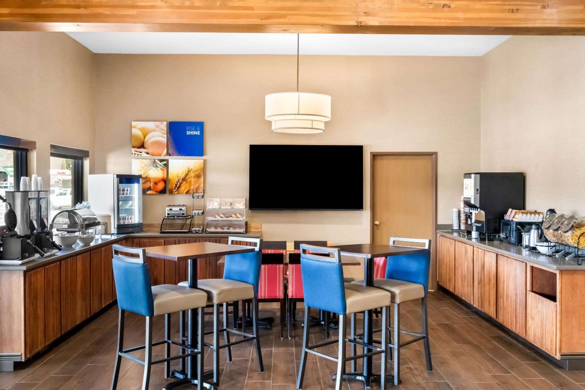 Comfort Inn At Buffalo Bill Village Resort Cody Exteriér fotografie